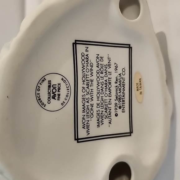 Avon Scarlett O'hara - Picture 5 of 5